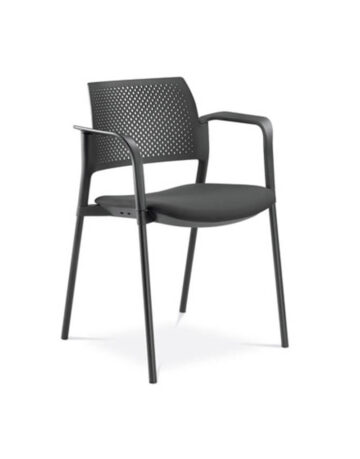 Scaune Dream - Pentru a interconecta scaunele intre ele, fiecare scaun trebuie sa fie echipat cu sistemul de prindere SR (instalat din timpul productiei).