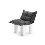 Fotolii Atene - Un fotoliu modular confortabil inspirat de arhitectura columnelor Greco-Romane, completata de o perna moale.