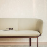 Canapele - Proiectata pentru interioare clasice elegante — canapeaua Grace este o piesa de ornament pentru orice interior.