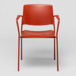 Scaune - Scaunul Ema 4L este un scaun rezistent, usor, stivuibil pana la 30 de unitati.