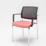 Scaune - scaunul Gaya este un plus de confort indiferent de situatie.