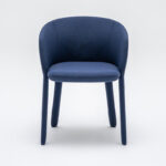 Scaune - Scaunul din colectia grace este proiectat de Krystian Kowalski, un detaliul elegant pentru spatiul de lucru, receptii, sali de asteptare, sau zonele de relaxare.