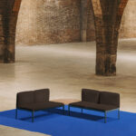 Banca tapitata - Kubica este un sistem modular ce permite crearea in mod nelimitat al configuratiilor cu ajutorul modulelor individuale si al accesoriilor ce pot fi asamblate cu usurinta.