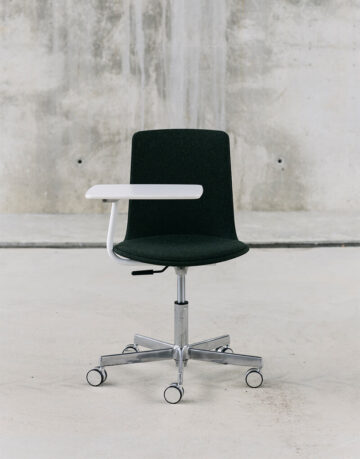 Scaune ergonomice - Scaunul de birou Lottus High, are o structura five-star