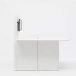 O statie multimedia este o alternativa convenienta pentru salile de conferinta clasice echipate cu proiector. Poate fi utilizat in spatii de birou mai putin spatioase sau in spatii deschise unde este dificil de amenajat un spatiu separat destinat special intalnirilor.