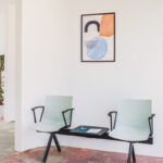 Shila Bank is an optimal solution for reception areas, reception halls, locker rooms and conference rooms.