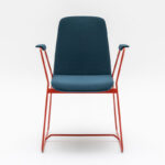A combination of elegant design and comfort – the Ulti collection is a modern take on a chair.
