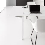 Birou compozițional ce caută idealul purității arhitecturale. Există colecții care lasă o urmă de neșters in evoluția unei companii sau reiau trecutul, tradiția recuperând cu pasiune concepte de proiecte câștigătoare.