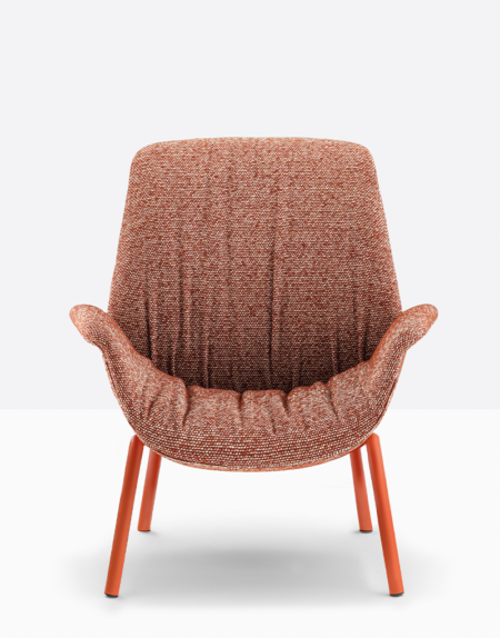 Elegant four-legged armchair.