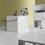 Qubo este caracterizat de modulele liniare simple ce definesc spațiul Este o recepție cu aspect proaspăt și dinamic.