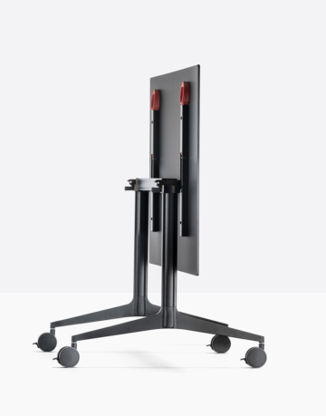 Masă pliabilă și stivuibilă, poate deveni o stație de lucru sau o masă pentru ședințe.