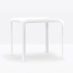 Table with aluminium legs