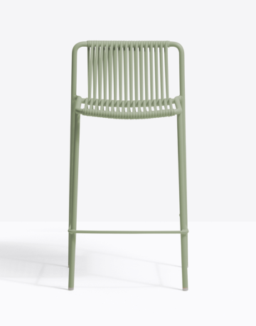 Scaun de bar pentru terasă stivuibil.