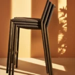 Eleven Stool - formota fitout