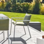 Eleven chair - formota fitout