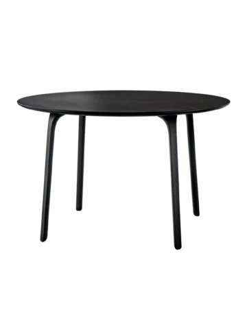 First table for outdoor use - formota fitout